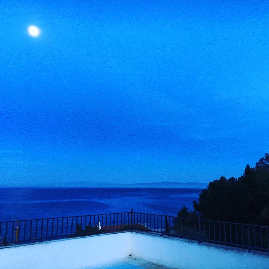 Residence Hotel Baia Portinenti Lipari  Eksteriør billede
